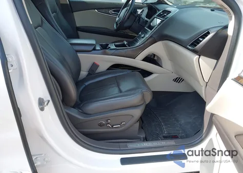 2019 Lincoln Nautilus Reserve from USA, damaged, VIN 2LMPJ8LP2KBL18626